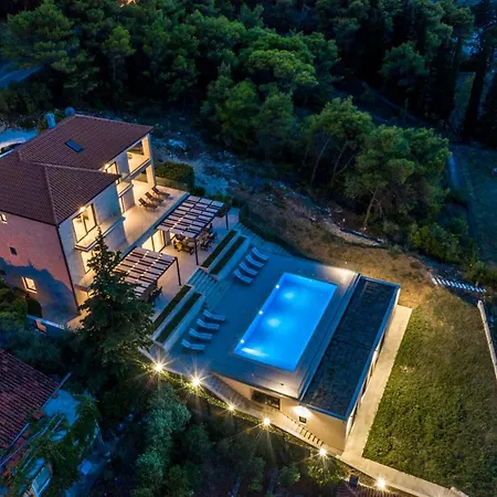 D Villa