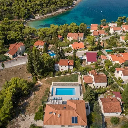 Villa D *