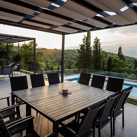 D Villa *